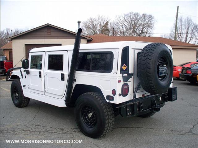 2000 AM General Hummer Base
