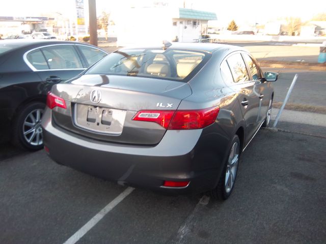2013 Acura ILX 2500 Extended Cargo Van W. Bin