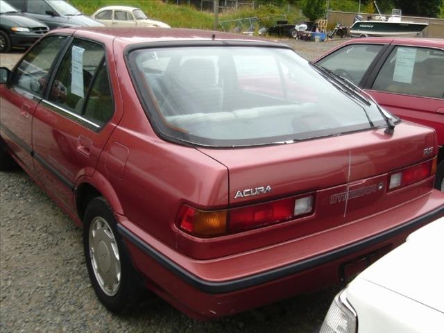 1986 Acura Integra 3.2 Quattro S-line AWD Sedan