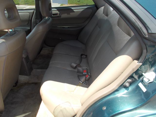 1996 Acura Integra 4dr Sdn 1.8 Auto Sulev Sedan