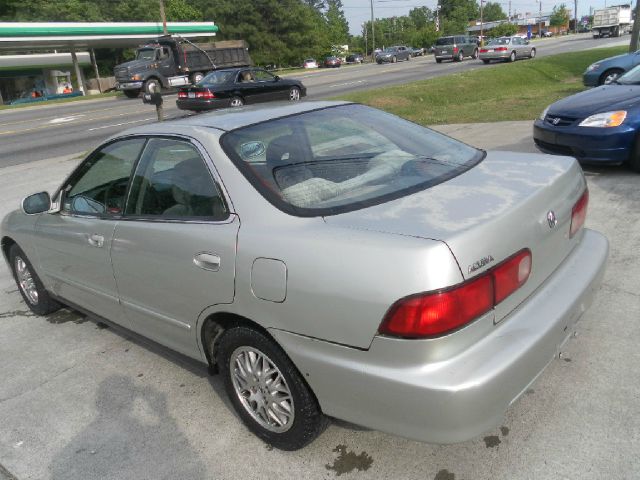 1998 Acura Integra 3.2 Sedan 4dr