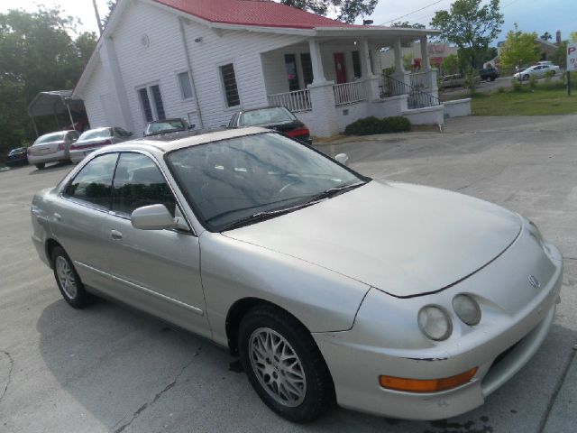 1998 Acura Integra 3.2 Sedan 4dr