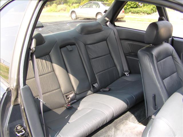 1988 Acura Legend Reg Cab 137 WB, 60.0 CA DR