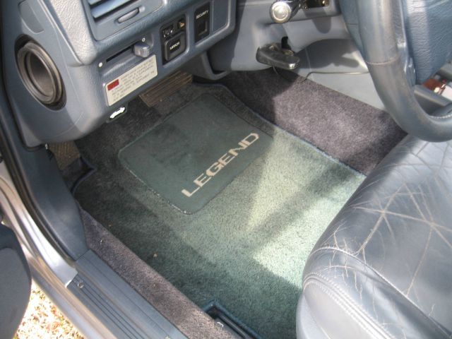 1990 Acura Legend 3.2 Sedan 4dr