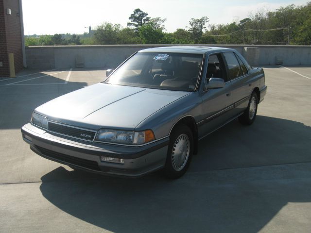 1990 Acura Legend 3.2 Sedan 4dr