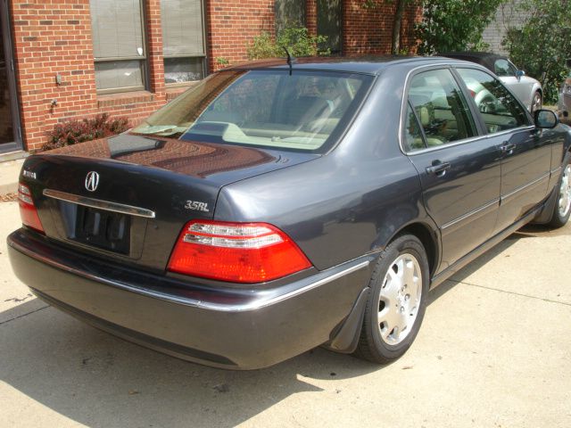 2003 Acura RL 4dr Laredo 4WD 4x4 SUV