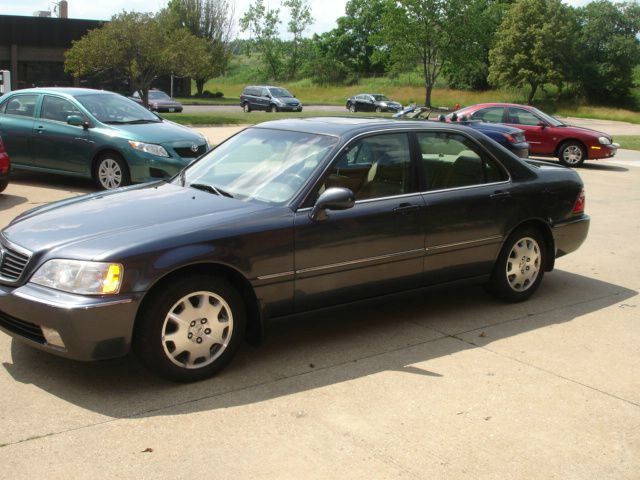 2003 Acura RL 4dr Laredo 4WD 4x4 SUV