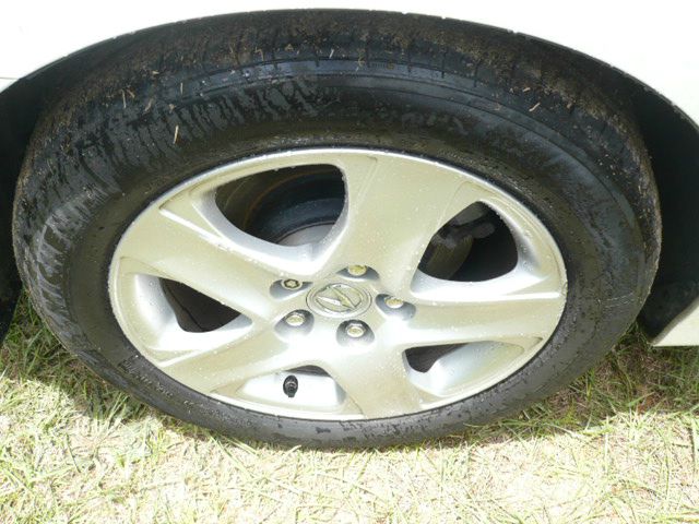 2005 Acura RL 4dr Laredo 4WD 4x4 SUV