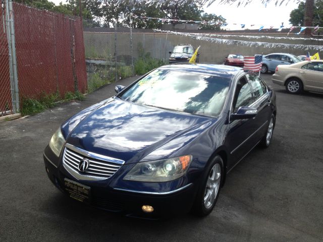 2005 Acura RL 4dr Laredo 4WD 4x4 SUV