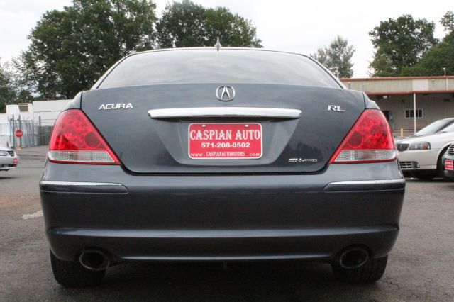 2005 Acura RL 4dr Laredo 4WD 4x4 SUV