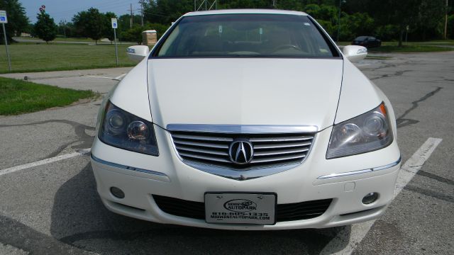 2005 Acura RL 4dr Laredo 4WD 4x4 SUV