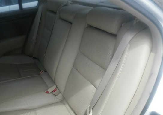 2005 Acura RL 4dr Laredo 4WD 4x4 SUV