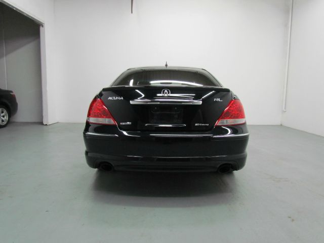 2005 Acura RL 4dr Laredo 4WD 4x4 SUV