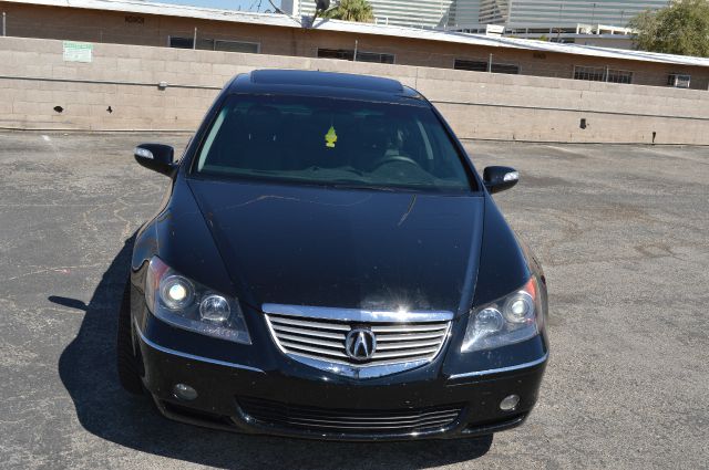 2005 Acura RL 4dr Laredo 4WD 4x4 SUV