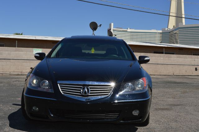 2005 Acura RL 4dr Laredo 4WD 4x4 SUV