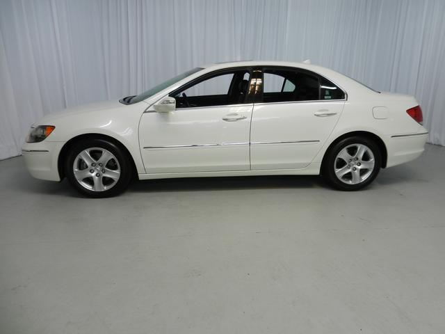 2006 Acura RL 3