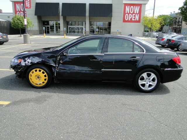 2006 Acura RL Wagon SE