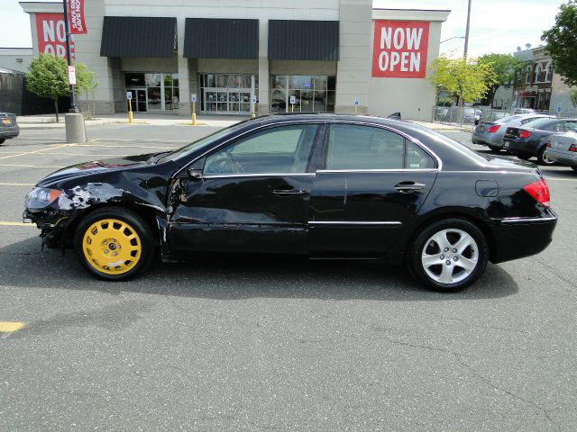 2006 Acura RL Wagon SE