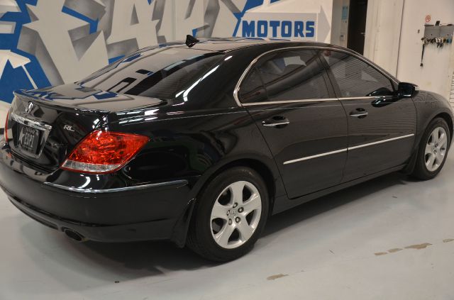 2006 Acura RL Wagon SE