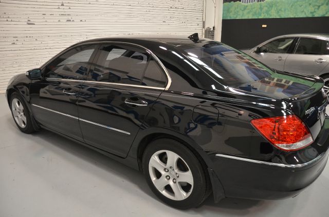 2006 Acura RL Wagon SE