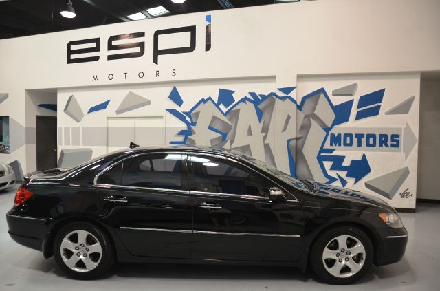 2006 Acura RL Wagon SE