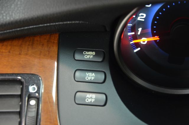 2006 Acura RL Wagon SE