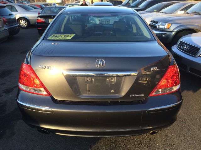 2007 Acura RL Wagon SE