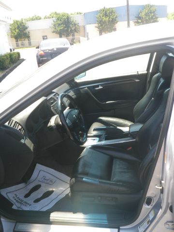 2004 Acura TL Premium Quattro