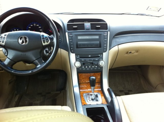 2004 Acura TL Premium Quattro