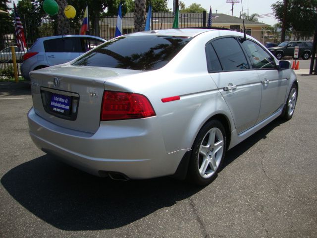 2005 Acura TL Unknown