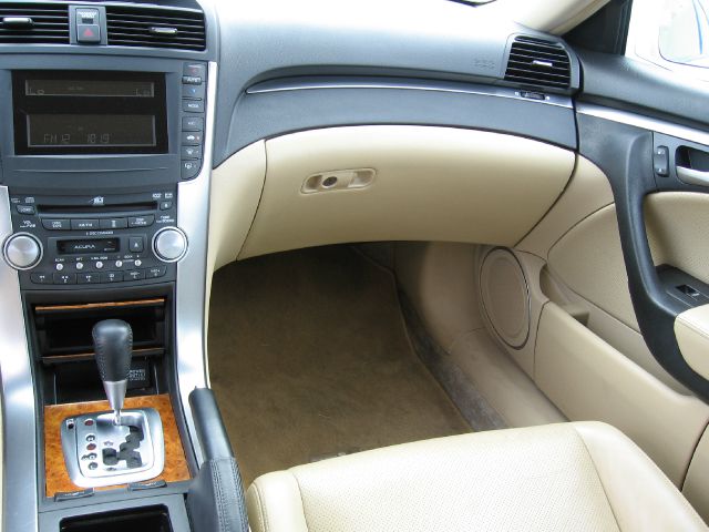 2005 Acura TL Premium Quattro