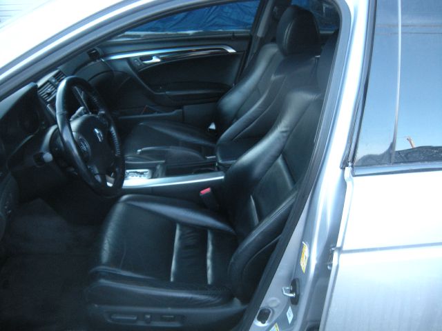 2005 Acura TL Unknown