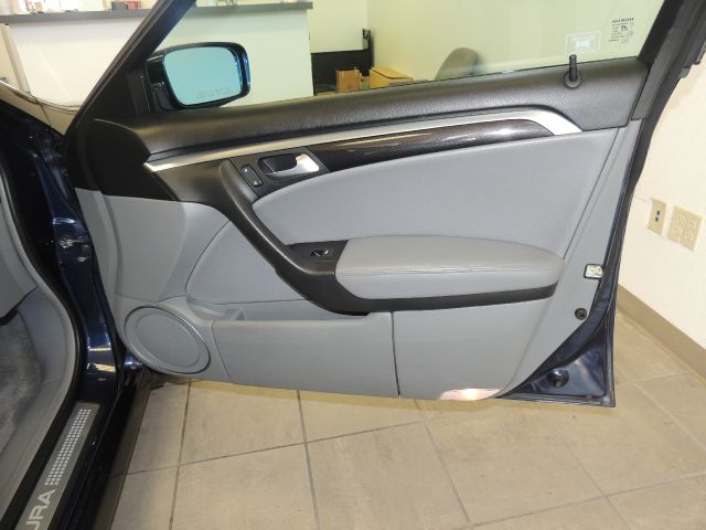 2006 Acura TL Dbl 4.7L V8 5-spd AT SR5