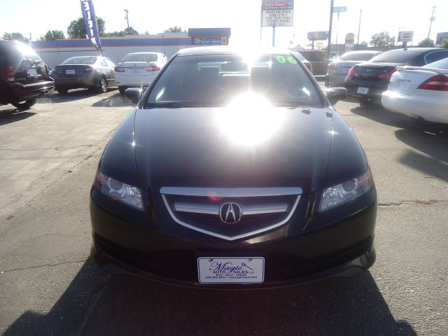 2006 Acura TL L.T. 4-w.d. 5.3L