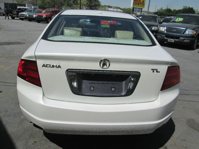 2006 Acura TL L.T. 4-w.d. 5.3L