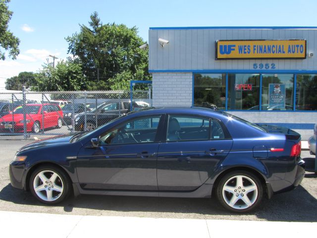 2006 Acura TL III 5D Hatchback
