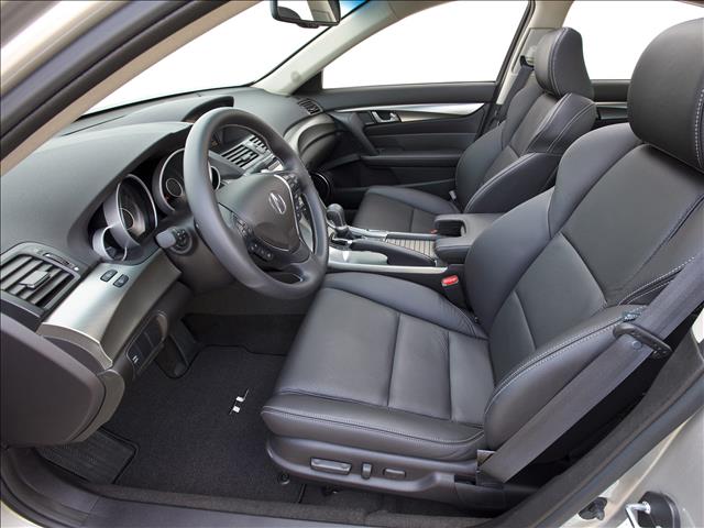 2010 Acura TL 4WD 4dr SUV Luxury