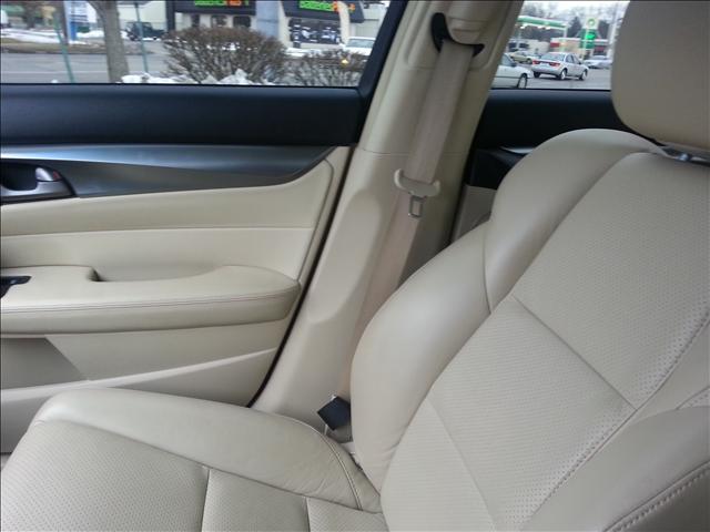 2010 Acura TL Crossfire