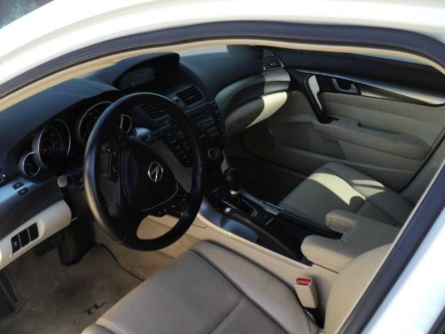 2010 Acura TL Premium Quattro