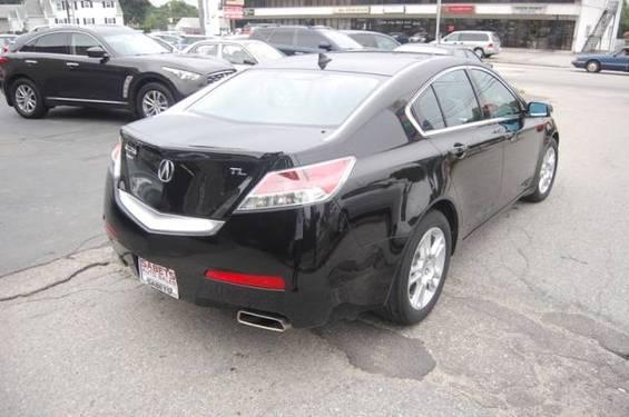 2010 Acura TL Premium Quattro