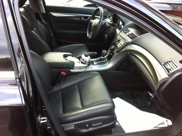 2011 Acura TL Premium Quattro