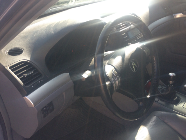 2004 Acura TSX 4WD 4dr SE