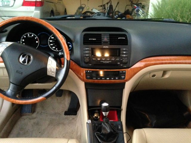 2004 Acura TSX 4WD 4dr SE