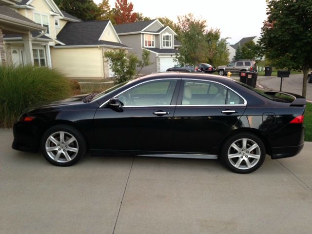 2004 Acura TSX 4WD 4dr SE