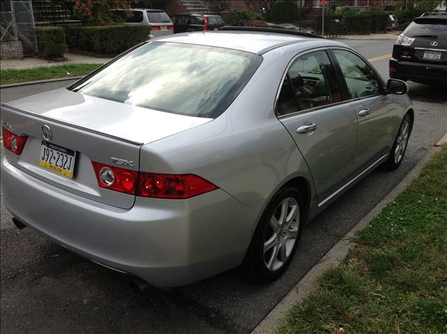 2004 Acura TSX 4WD 4dr SE