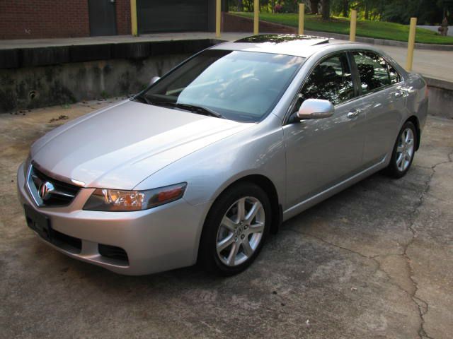 2005 Acura TSX LTW/ Captain Chairs