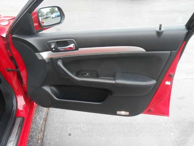 2005 Acura TSX W/leather
