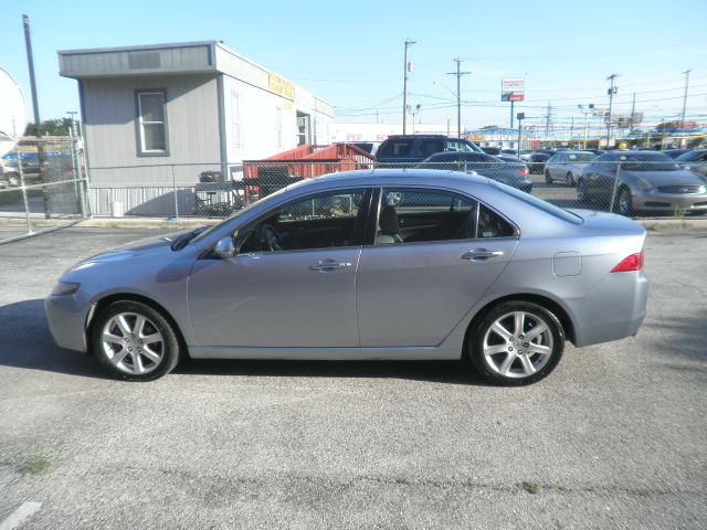 2005 Acura TSX Premium Quattro