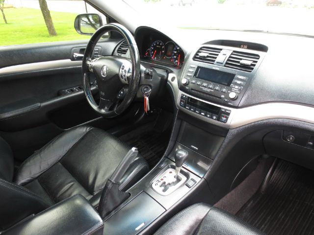 2006 Acura TSX Convertible 2D