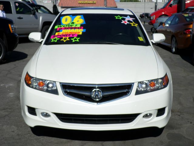 2006 Acura TSX 4 Dr LE V6 Sedan